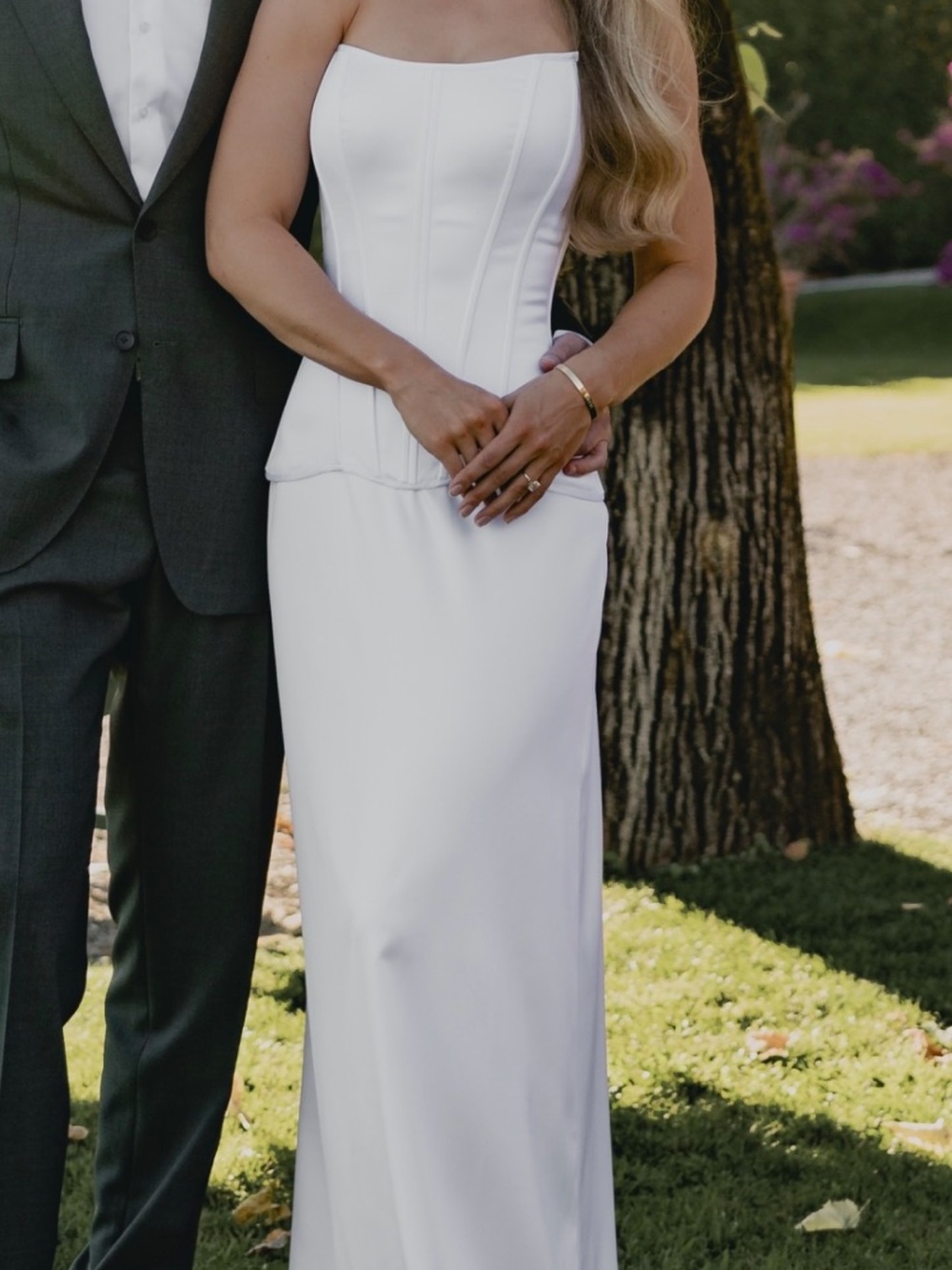 White satin corset + maxi skirt size XS
